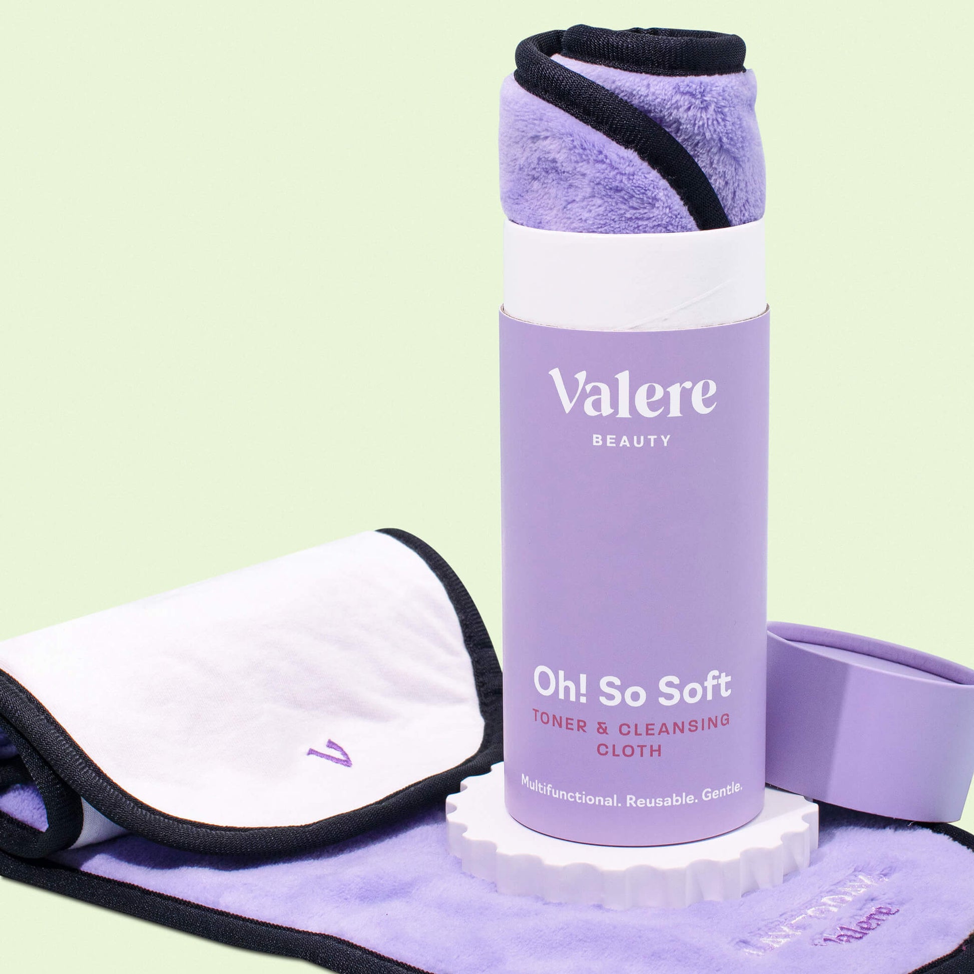Valere Beauty Oh! So Soft Toner & Cleansing Cloth Microfiber Makeup Remover Cloth and Bamboo Cotton Toner Cloth Single Bundle in the cylinder packaging